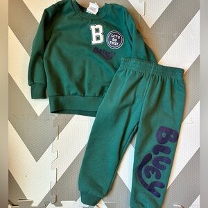 Kids Green Sweatshirt and Pants Set
